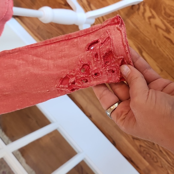 FREE PEOPLE red cotton cut out blouse S - Picture 4 of 7